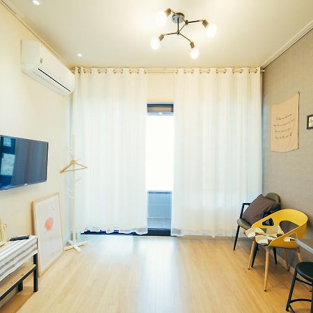 Jeju Feel Pension מראה חיצוני תמונה